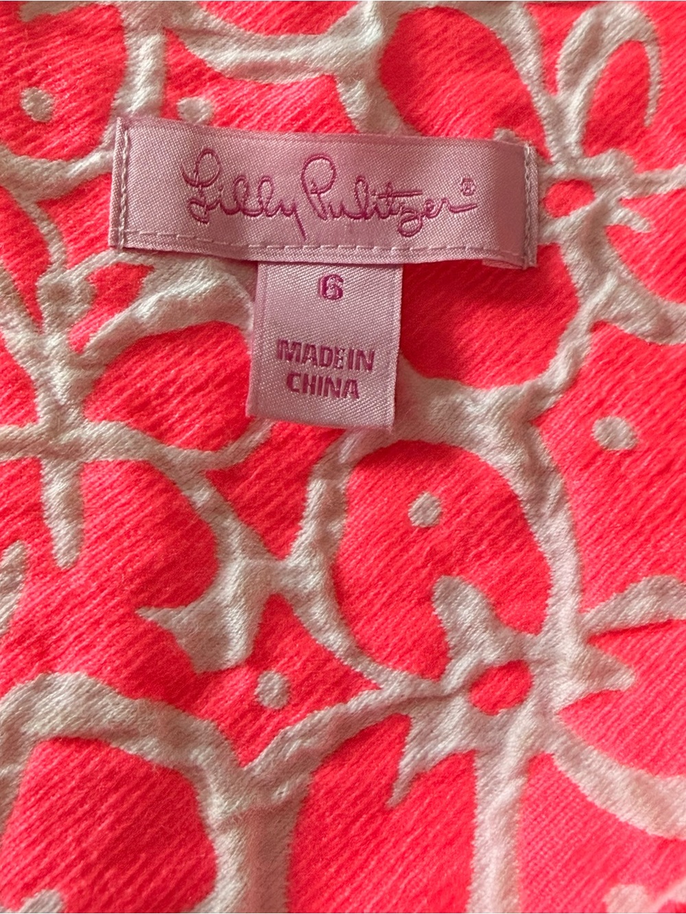 Lilly Pulitzer Neon Pink White Floral Embroidered Sleeveless Shift Dress Size 6 - Picture 11 of 12